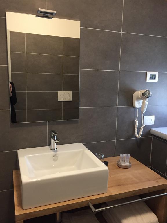 R&B La Calzoleria Hotel Mori Eksteriør billede