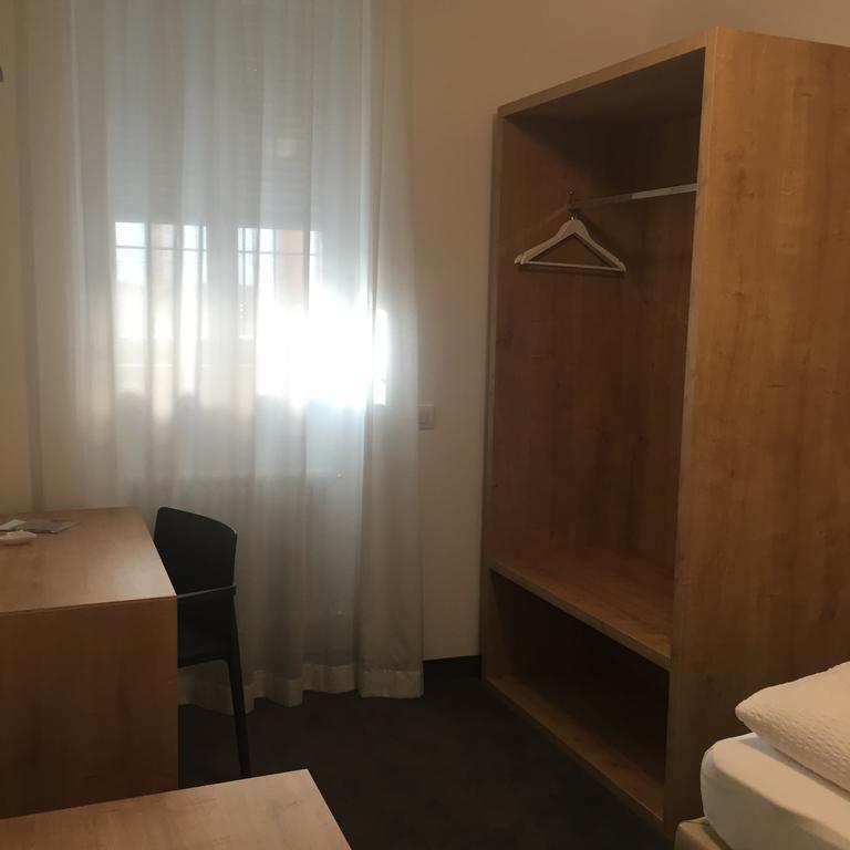 R&B La Calzoleria Hotel Mori Eksteriør billede